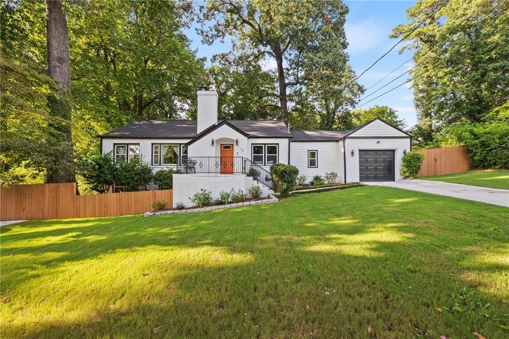 10 Claire Drive SE, Atlanta, GA 30315