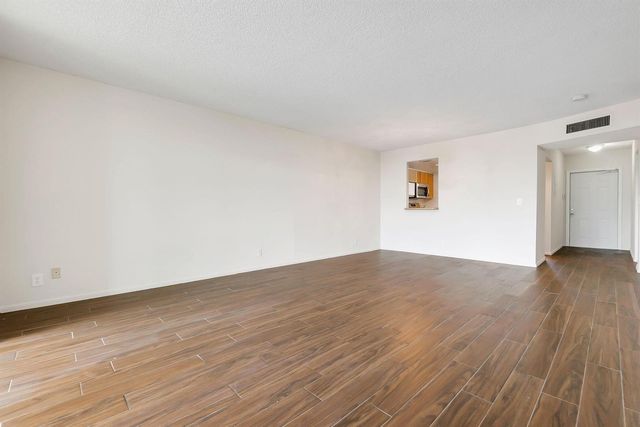 1650 NW 80th Avenue 401, Margate, FL 33063