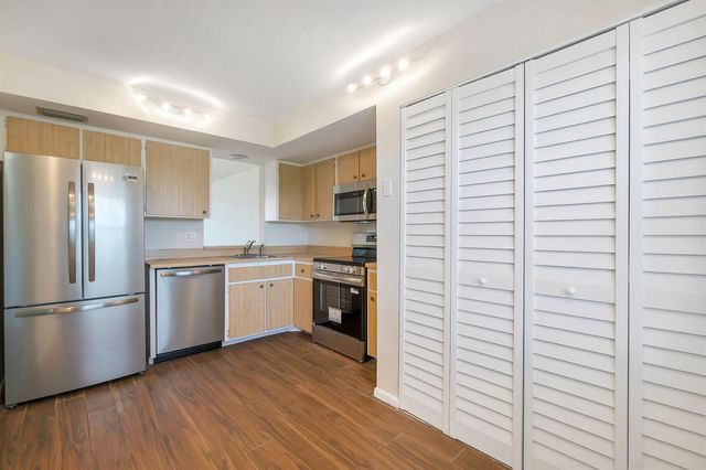 1650 NW 80th Avenue 401, Margate, FL 33063