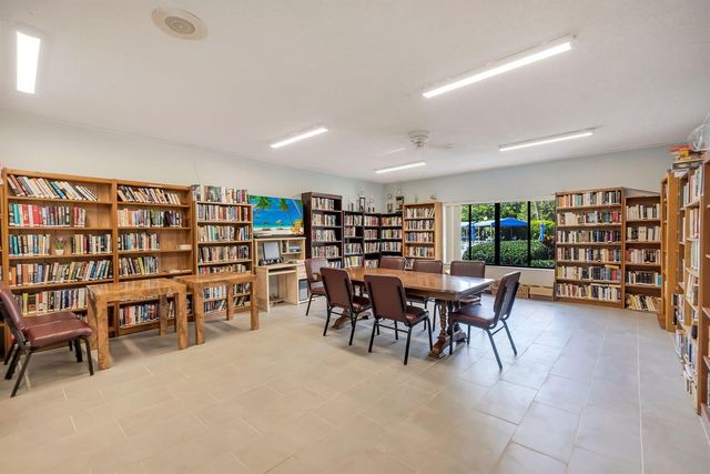 1650 NW 80th Avenue 401, Margate, FL 33063