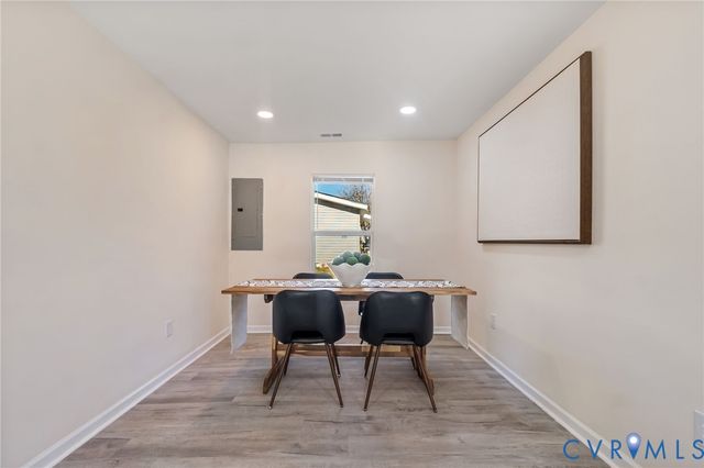 617 Court St, Victoria, VA 23974