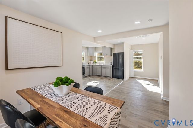 617 Court St, Victoria, VA 23974