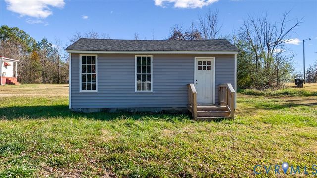 617 Court St, Victoria, VA 23974