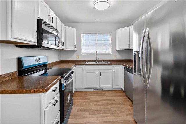 326 Pasque Street, Sun Prairie, WI 53590