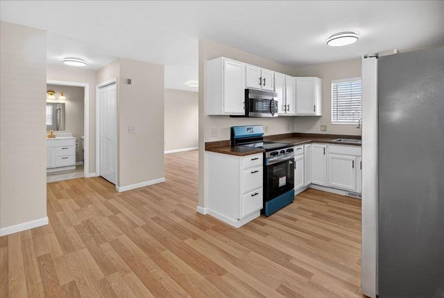 326 Pasque Street, Sun Prairie, WI 53590