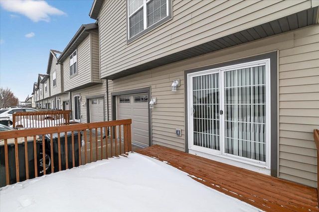 326 Pasque Street, Sun Prairie, WI 53590