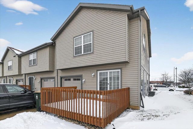 326 Pasque Street, Sun Prairie, WI 53590