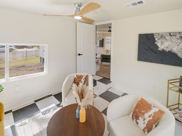 8401 Staunton DR, Austin, TX 78758