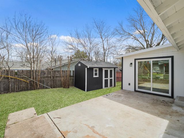 8401 Staunton DR, Austin, TX 78758