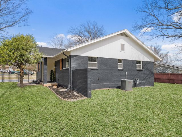 8401 Staunton DR, Austin, TX 78758