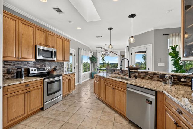 20803 McKinley CV, Lago Vista, TX 78645