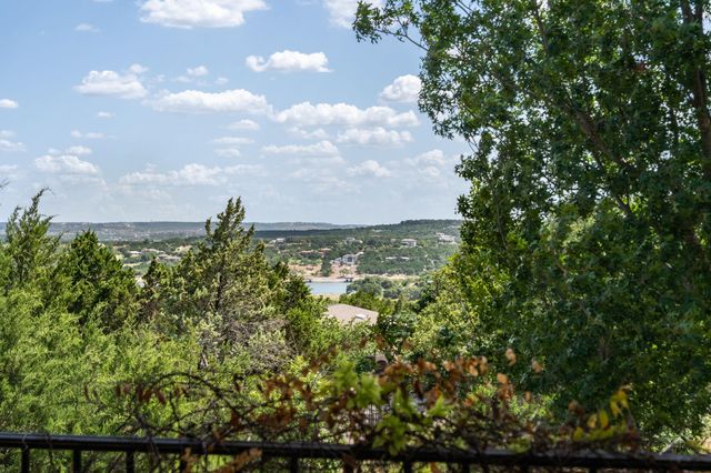 20803 McKinley CV, Lago Vista, TX 78645