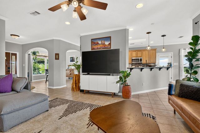 20803 McKinley CV, Lago Vista, TX 78645