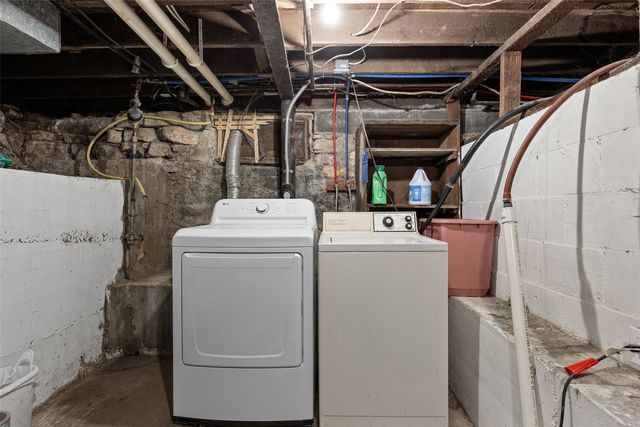 1340 8th Street, Marion, IA 52302