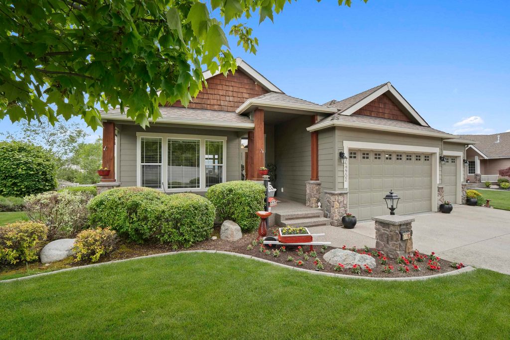 17702 E Galaxy Rd, Greenacres, WA 99016