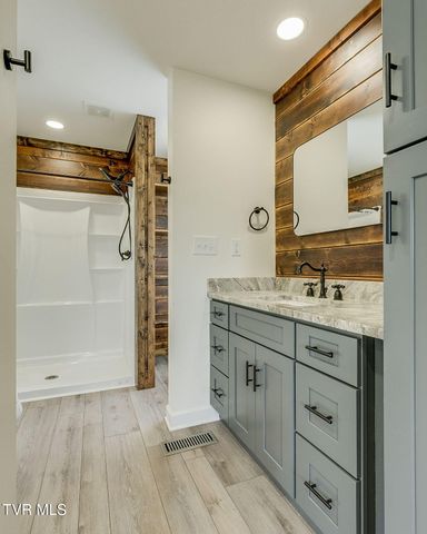 512 Meadowlark Drive, Greeneville, TN 37743