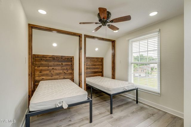 512 Meadowlark Drive, Greeneville, TN 37743