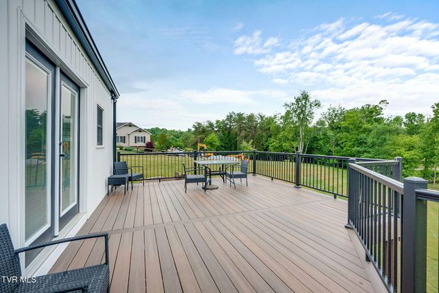 512 Meadowlark Drive, Greeneville, TN 37743