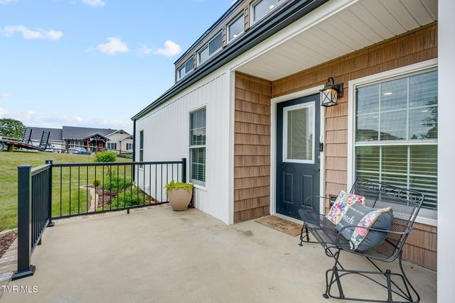 512 Meadowlark Drive, Greeneville, TN 37743