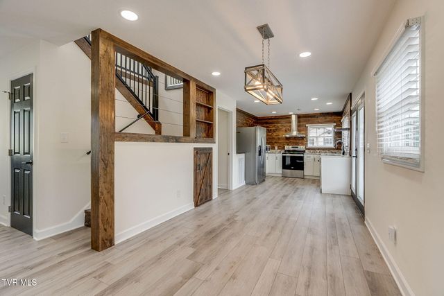 512 Meadowlark Drive, Greeneville, TN 37743