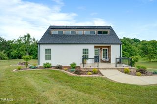 512 Meadowlark Drive, Greeneville, TN 37743