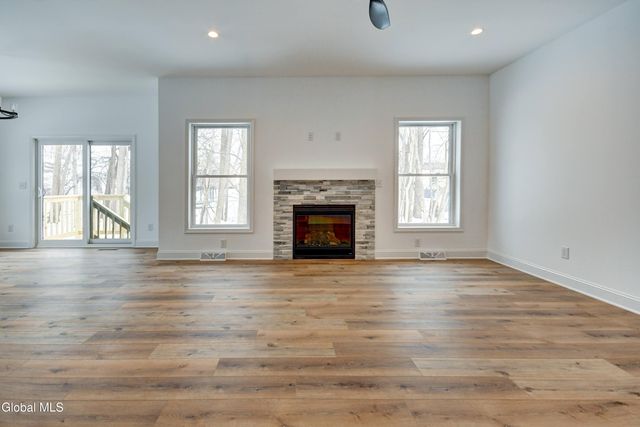 102 Anna Court, Rotterdam, NY 12306