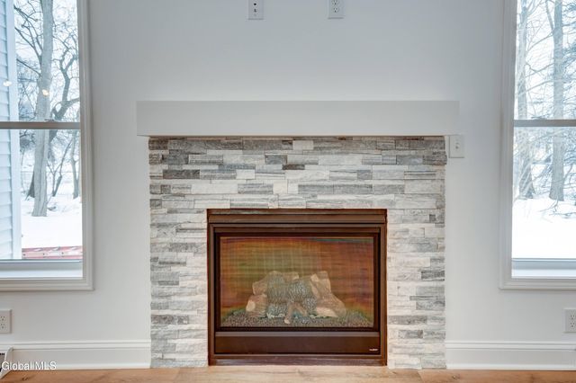 102 Anna Court, Rotterdam, NY 12306