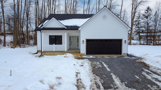 102 Anna Court, Rotterdam, NY 12306