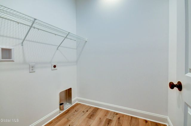 102 Anna Court, Rotterdam, NY 12306