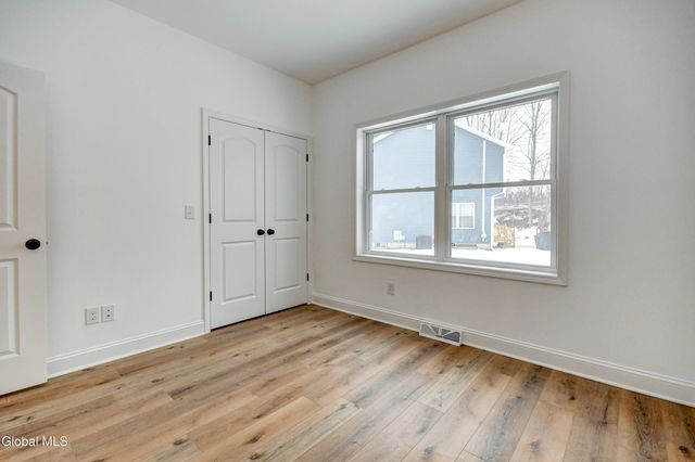 102 Anna Court, Rotterdam, NY 12306