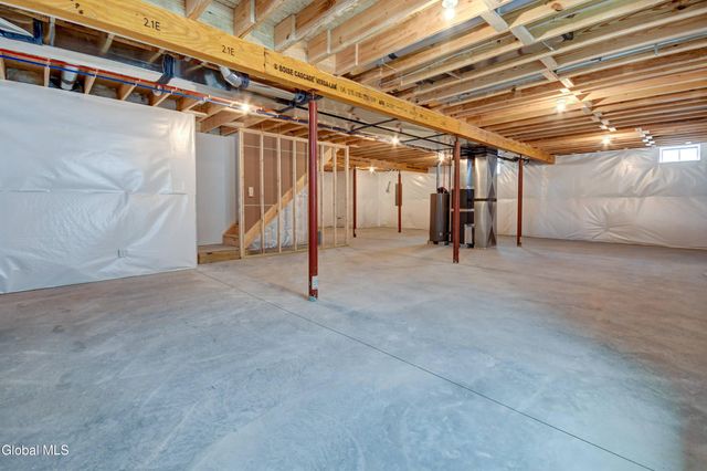 102 Anna Court, Rotterdam, NY 12306