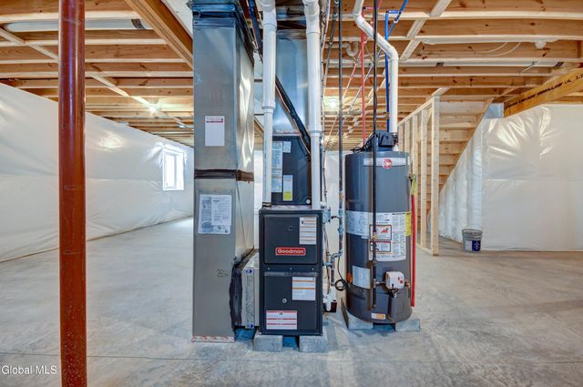 102 Anna Court, Rotterdam, NY 12306