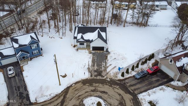 102 Anna Court, Rotterdam, NY 12306