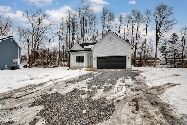 102 Anna Court, Rotterdam, NY 12306