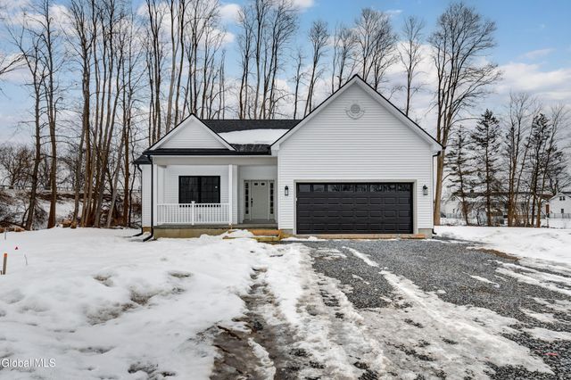 102 Anna Court, Rotterdam, NY 12306