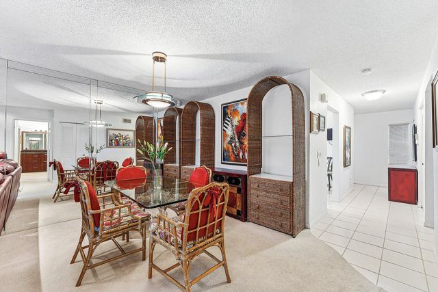 9283 Vista Del Lago, Boca Raton, FL 33428