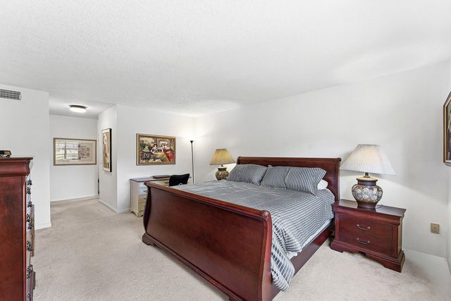 9283 Vista Del Lago, Boca Raton, FL 33428