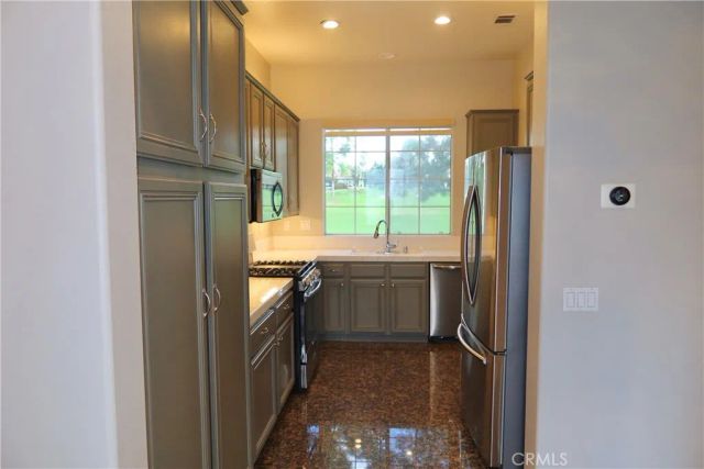 2827 Player, Tustin, CA 92782