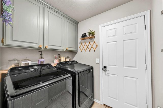 438 NW Granite Ave, Cache, OK 73527
