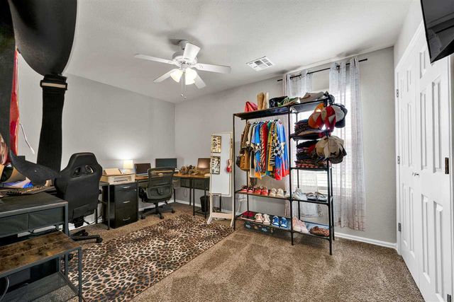 438 NW Granite Ave, Cache, OK 73527