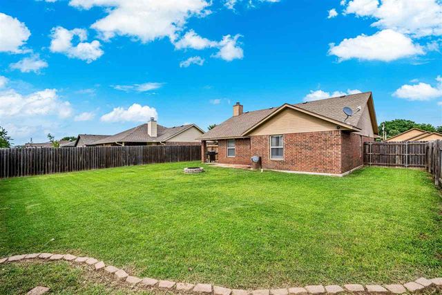 438 NW Granite Ave, Cache, OK 73527
