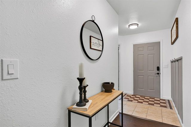 438 NW Granite Ave, Cache, OK 73527