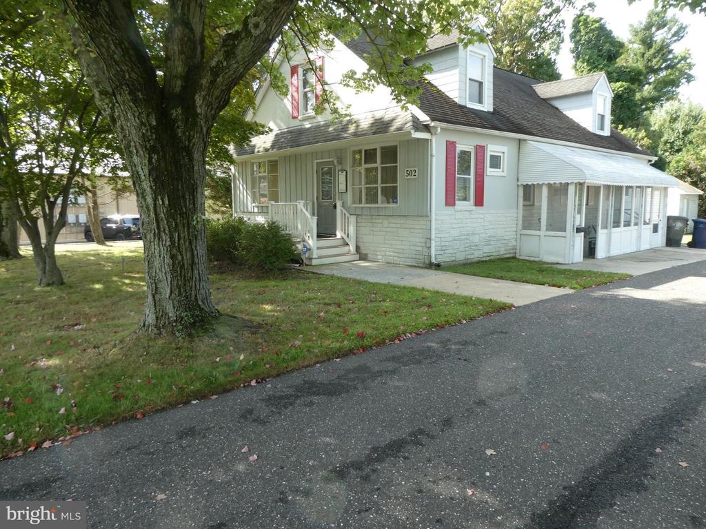 502 HADDONFIELD BERLIN RD, Voorhees, NJ 08043