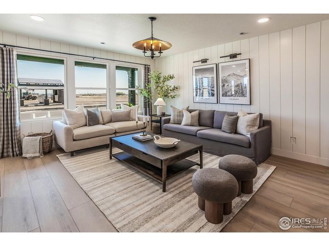 975 Trumpet Ln, Windsor, CO 80550