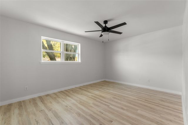 6211 Symphony Lane, Dallas, TX 75227