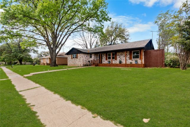 6211 Symphony Lane, Dallas, TX 75227