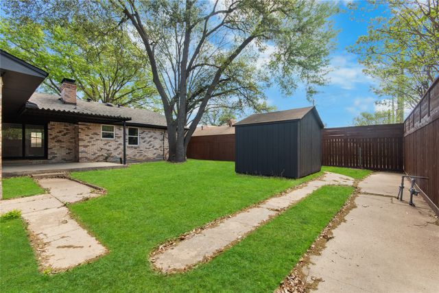 6211 Symphony Lane, Dallas, TX 75227