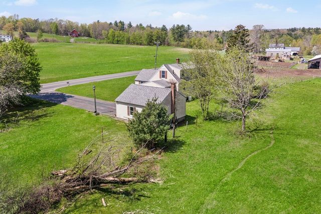 17 Moosebrook Rd, Southampton, MA 01073