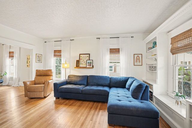 209 N Powell Road, Essexville, MI 48732