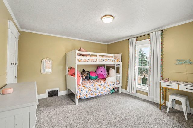 209 N Powell Road, Essexville, MI 48732